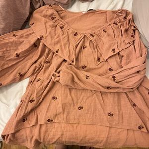 Large Zara peasant top, worn once